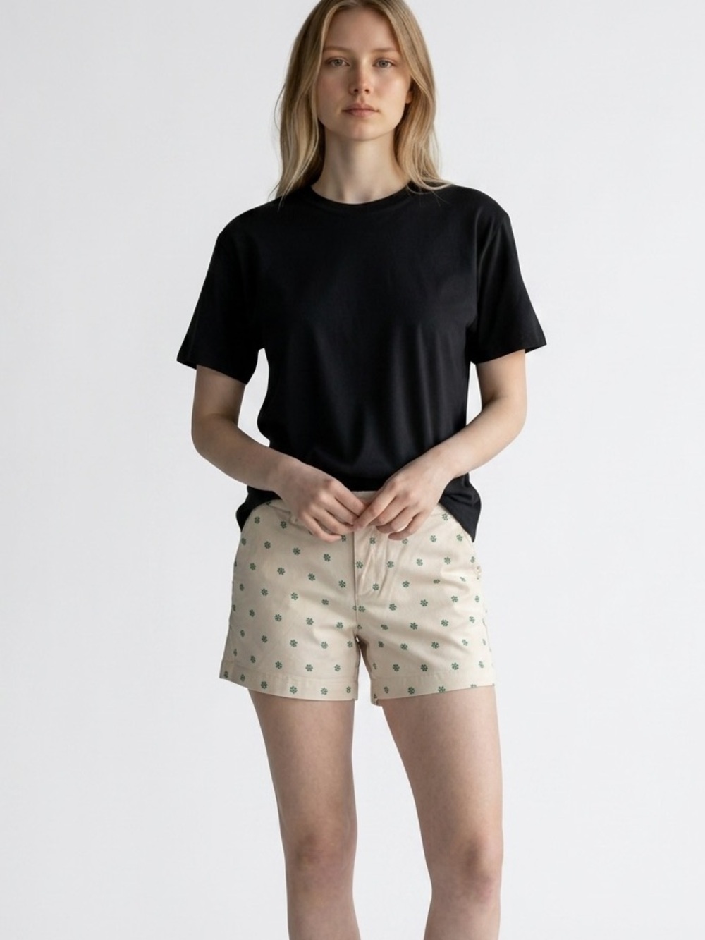 092 TOMMY HILFIGER (6) Cream Shorts Green Floral Cotton Stretch Low-Rise Soft
